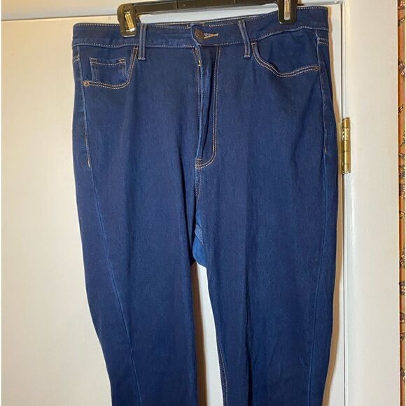 OLD NAVY Higher High-Rise Rockstar Super Skinny Jeans Women’s Size 12 Tall - Picture 3 of 7